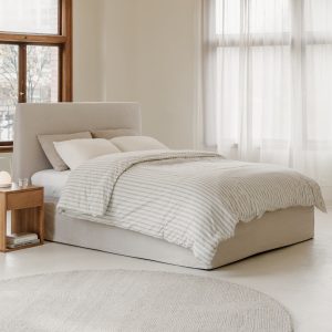 wave storage bed, queen, latte