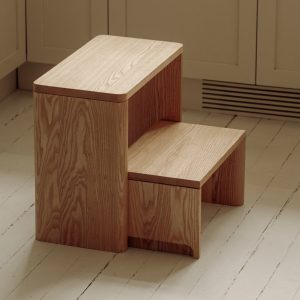 step on me stool, ash