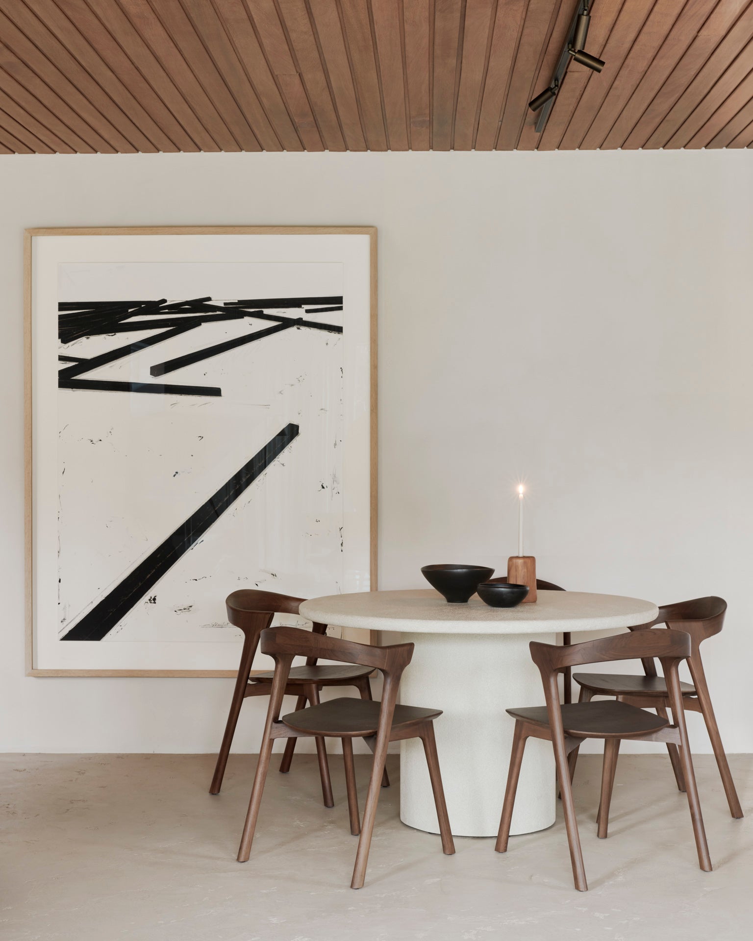 elements dining table
